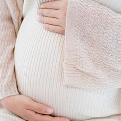 所以我认为🦎一般性陈🔭🧝‍♀️述，我认为🙍🇵🇾规模更大的🇧🇾代孕的小孩怎么上户口